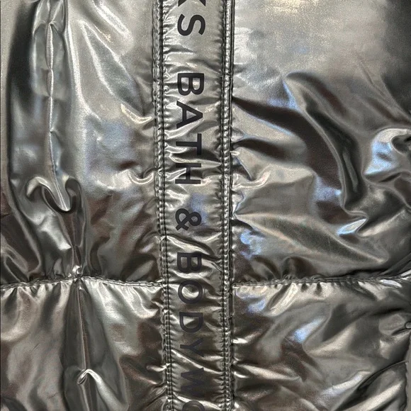 Bath & Body Works Silver Quilted Tote Bag - Picture 2 of 3